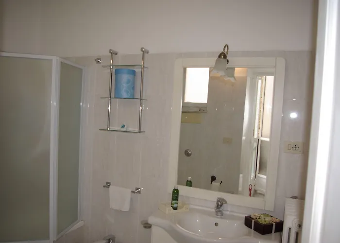 Alojamento de Acomodação e Pequeno-almoço Alice *